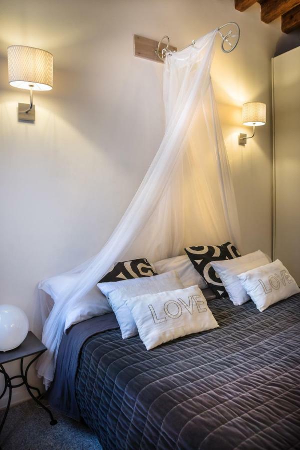 Terrazzina - Romantic Pied A Terre At The Heart Of Cannaregio District Венеція Екстер'єр фото