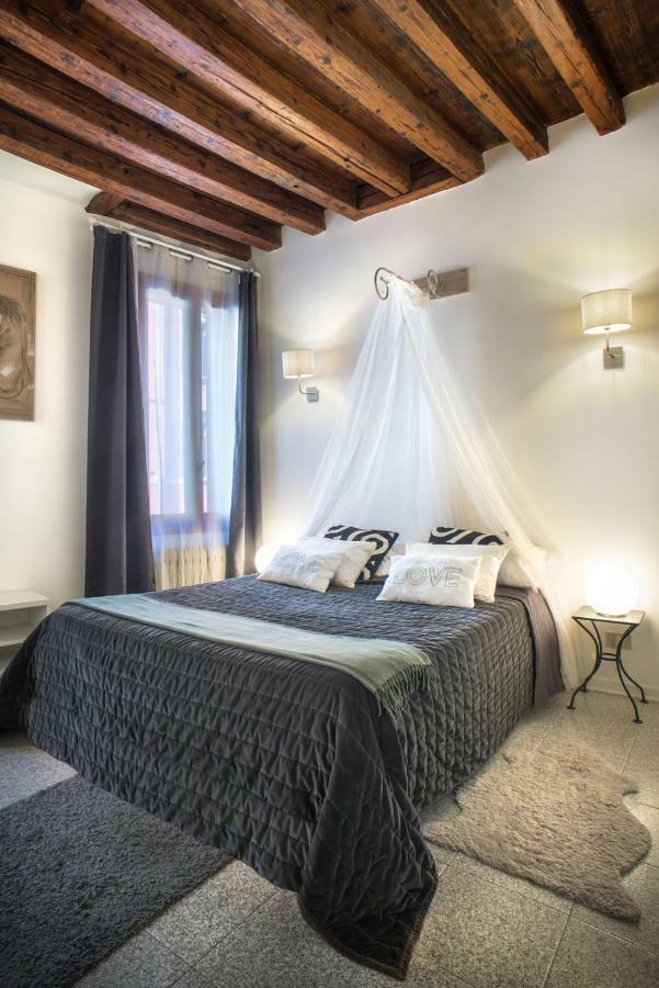 Terrazzina - Romantic Pied A Terre At The Heart Of Cannaregio District Венеція Екстер'єр фото